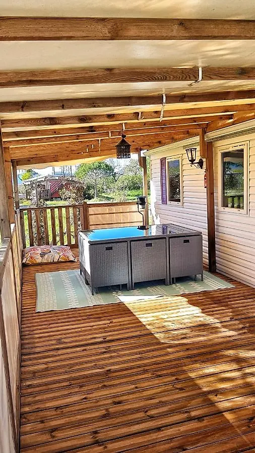 Campsite Mobil Home 6 Personnes Camping 4* Les Pins Maritimes Hyeres